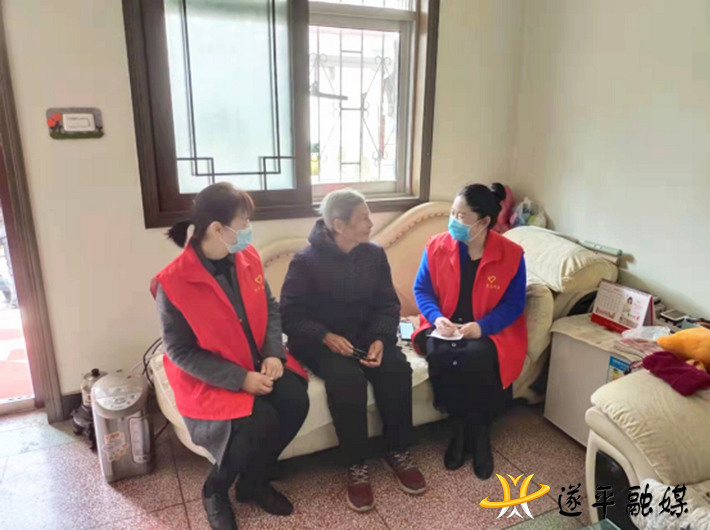 遂平县税务局：履职尽责 勇于担当“税务蓝”坚守战“疫”一线441.png