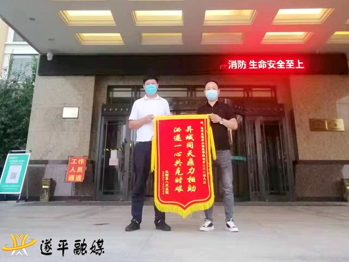 5695139e06150041d7b95f448568697.jpg 5695139e06150041d7b95f448568697.jpg