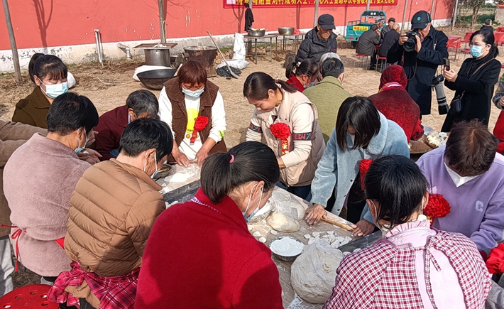 9eb57769bf66504344479fe8d348a4c.jpg 9eb57769bf66504344479fe8d348a4c.jpg