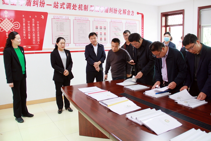 3bc6dcd12eb2d1495e642aa9960bc98.jpg 3bc6dcd12eb2d1495e642aa9960bc98.jpg