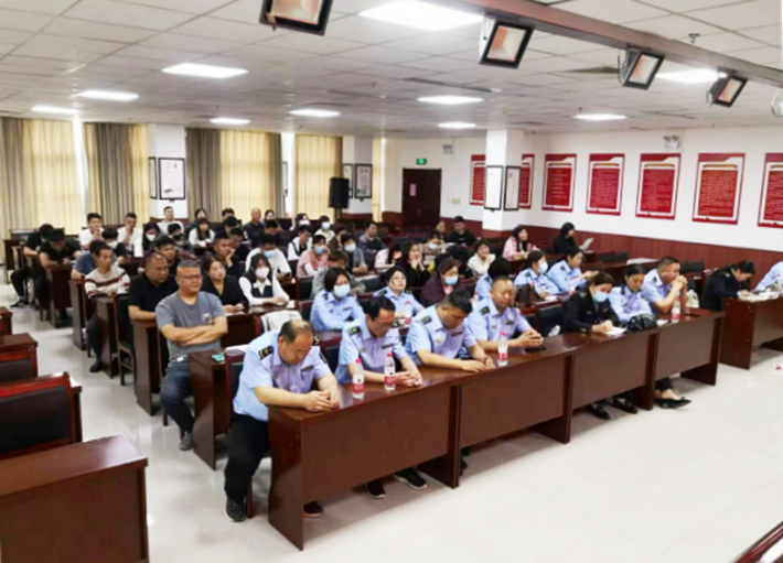 遂平县召开大中型超市“四化”建设观摩培训会202.png 遂平县召开大中型超市“四化”建设观摩培训会202.png