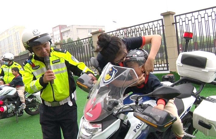 01308.MTS_000002.888_副本.jpg 01308.MTS_000002.888_副本.jpg