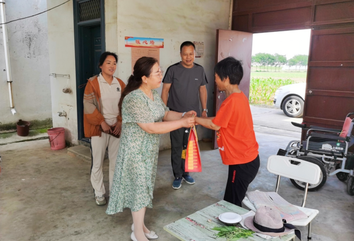 图片4_副本.png 图片4_副本.png