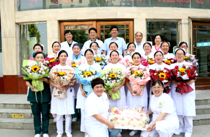 白衣炫五月 天使佑中华  遂平仁安医院开展“5·12”护士节系列活动695.png