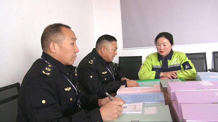 00555.MTS_000002.467_副本.jpg 00555.MTS_000002.467_副本.jpg