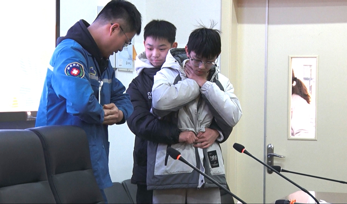 00818.MTS_000006.613_副本.jpg 00818.MTS_000006.613_副本.jpg