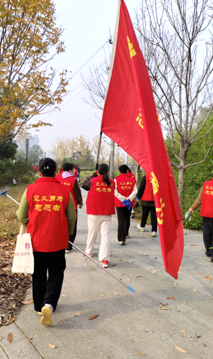 弘扬志愿精神 共创洁净家园391.png