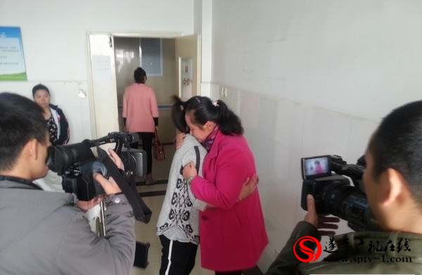 遂平好女孩亓亚红孝心感动母校师生 捐款2万多元