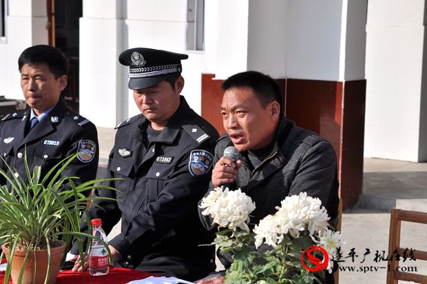 灈阳二小:让法律知识永固师生心脑