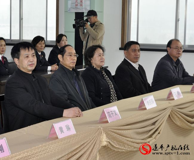 电影《春归》在遂平县举行开机仪式
