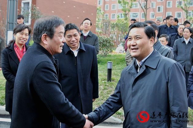 市长武国定深入遂平观摩城市建设