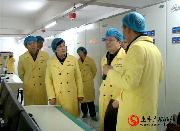 省科技厅厅长贾跃来我县产业集聚区调研企业科技创新
