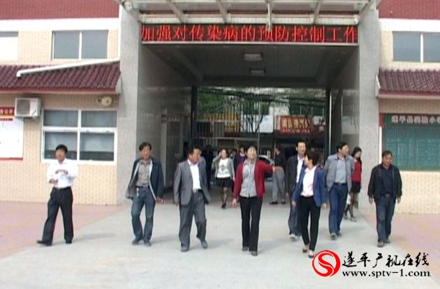 遂平：政协委员情系校园食品卫生安全