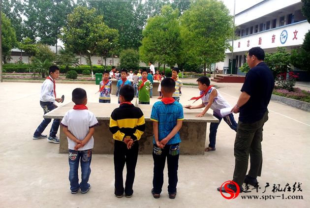 董凤岐:打造农村书香校园