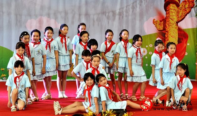 玉山镇:艺彩纷呈 放飞梦想