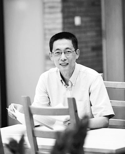 历届河南清华学子寄语：有梦想，就不要怀疑努力的方向！