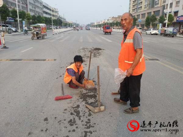 微爆料：这个商混车司机 你咋就恁任性？