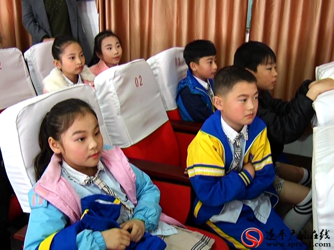 2017-4-1户伟  实验小学.avi_20170405_093744.978