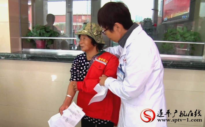 免费体检入人心,环卫工人真高兴.mpg_20191104_152514.316_副本
