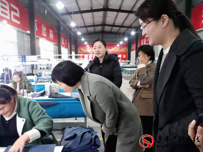 支部共建“手拉手” 爱心聚力促脱贫(1)628_副本