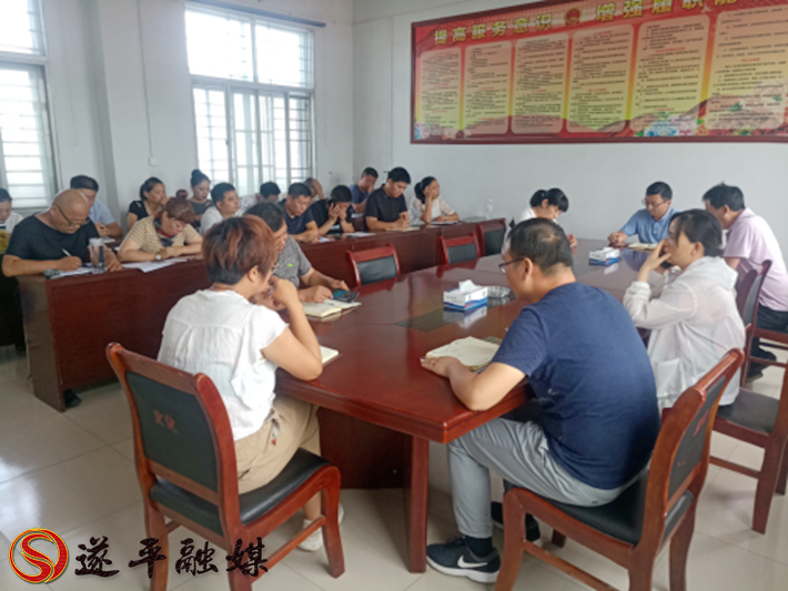 c700b775d7dbce66a0dc443116a1c37b