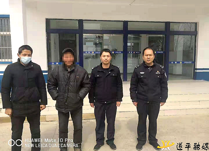 dfd5a4ba78f606c97e93cf48b39ee5de_shui_副本