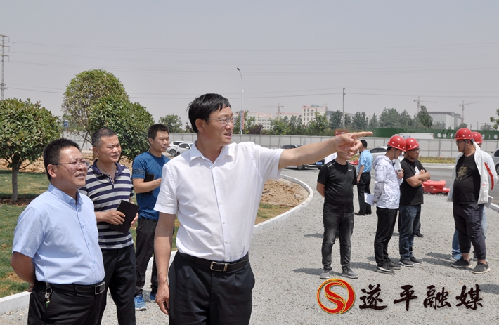 侯蕴:科学调配,快速推进,统筹协调,建好民生工程